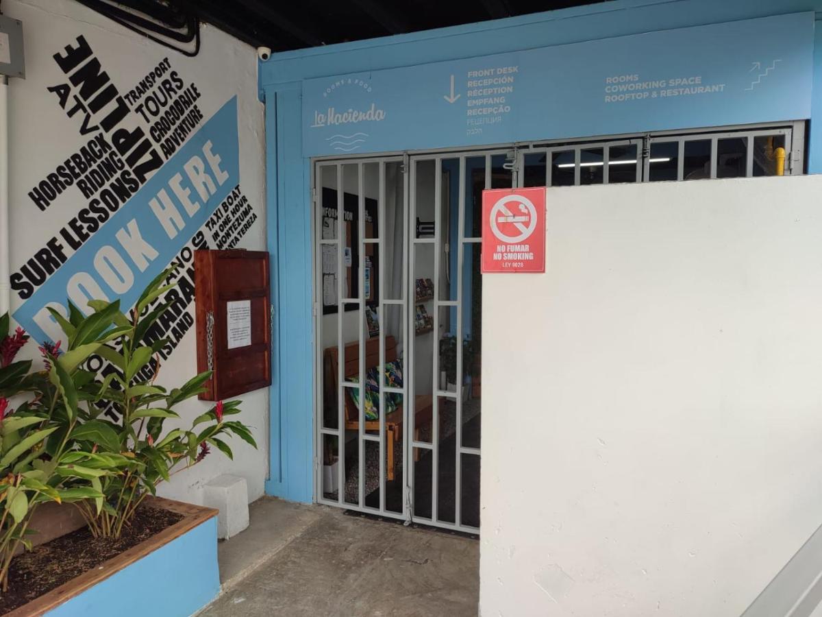 La Hacienda Rooms & Food Jacó Buitenkant foto